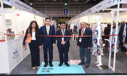 A strong India Pavilion showcases at HKFW 