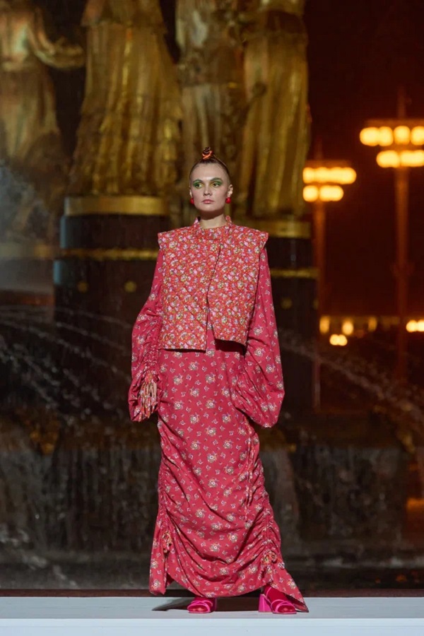 From Ancestral Roots to the Global Runway 2