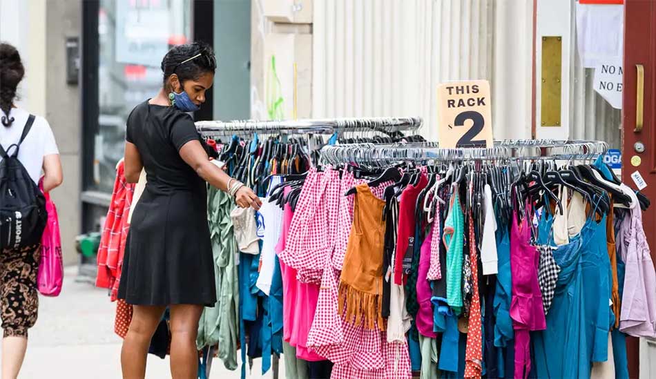 Booming sales drive apparel prices as consumers shop for more high-end garments