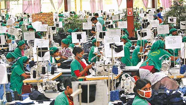 Cotton vs. Synthetics Bangladesh garment industry aims for diversification