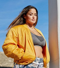 Readjusting their outlooks can help brands drive plus size clothing