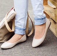 Trends of 2020 will continue to evolve this year for fashion footwear industry