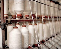 US textile makers hail President Trumps tariff enactment 002