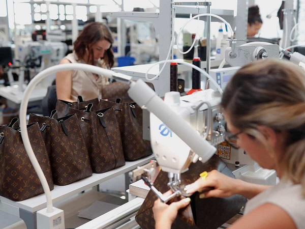 Year 2022 will be one of the best years for luxury fashion, say analysts