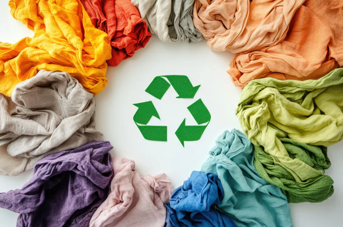 Europe' s textile recycling industry in crisis brews into an environmental threat