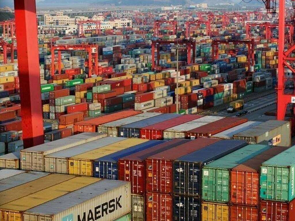 Nomura Report: Asian exporters absorb tariffs, rethink supply chains